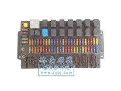 A7接线盒总成（WG9918580002）的性能特点与安装应用指南